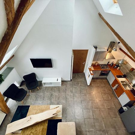 Duplex + Parking Gratuit Facile Apartment Sainte-Suzanne  Bagian luar foto