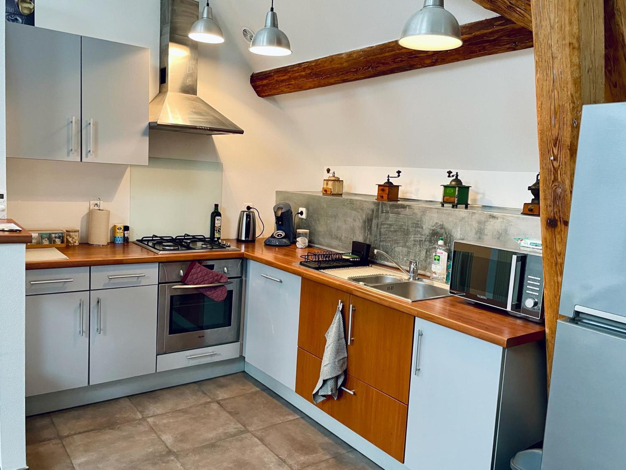 Duplex + Parking Gratuit Facile Apartment Sainte-Suzanne  Bagian luar foto